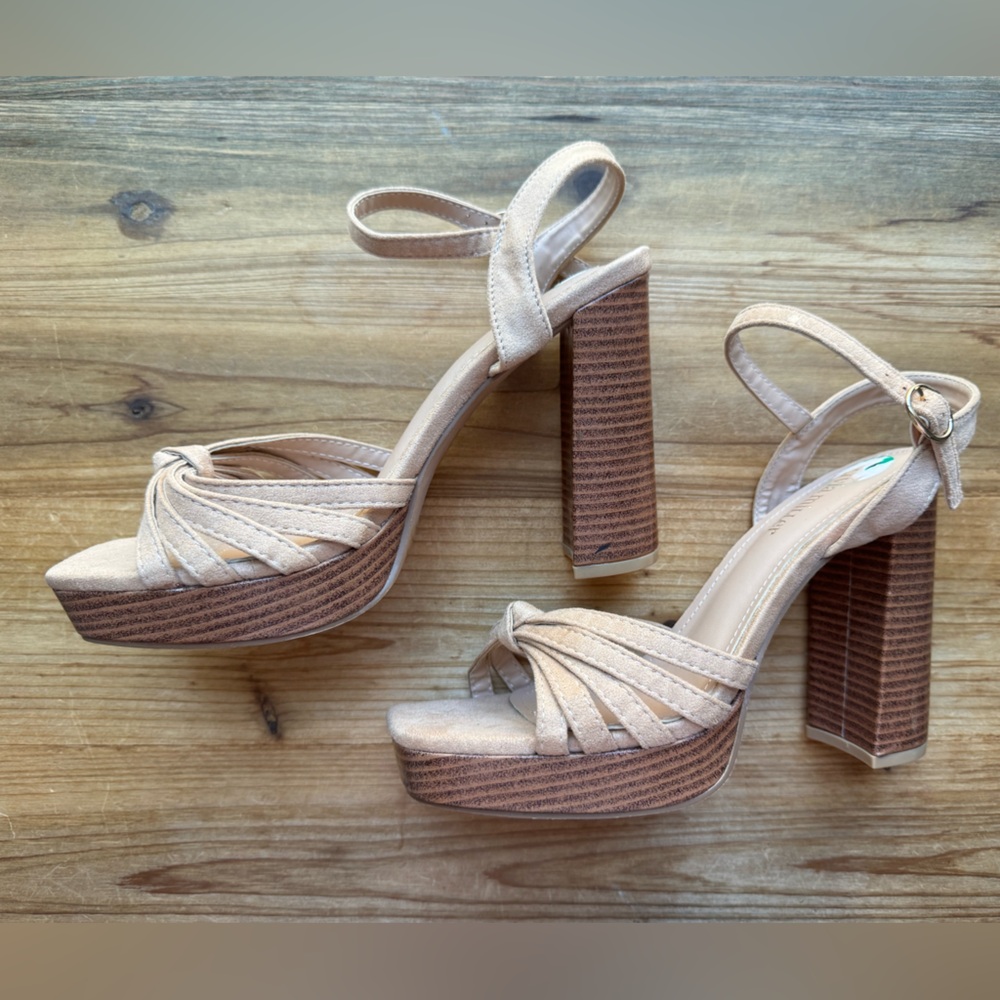 OLIVIA MILLER Chunky Boho Sandals 8 - Picture 2 of 7